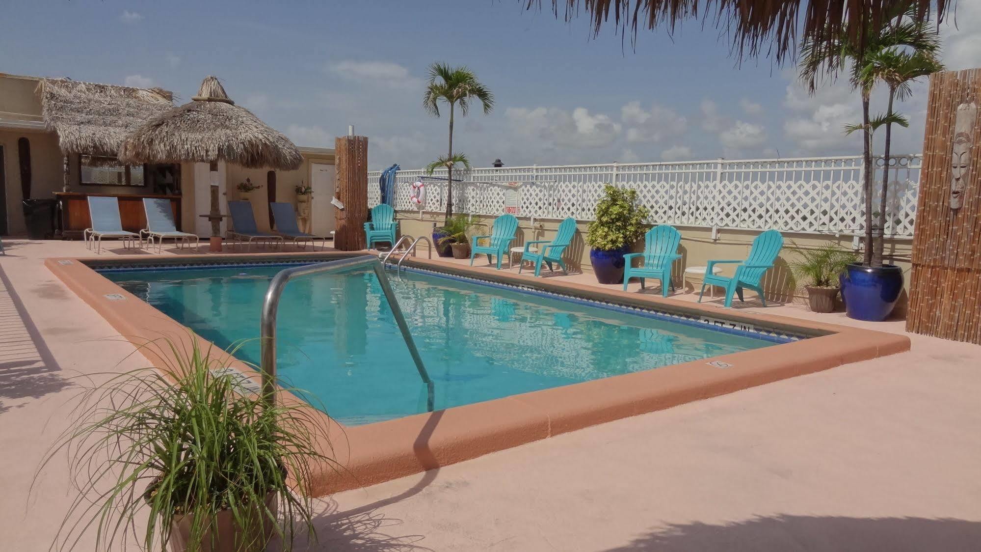 Rooftop Resort - Clothing Optional - Adult Only Hollywood Exterior foto