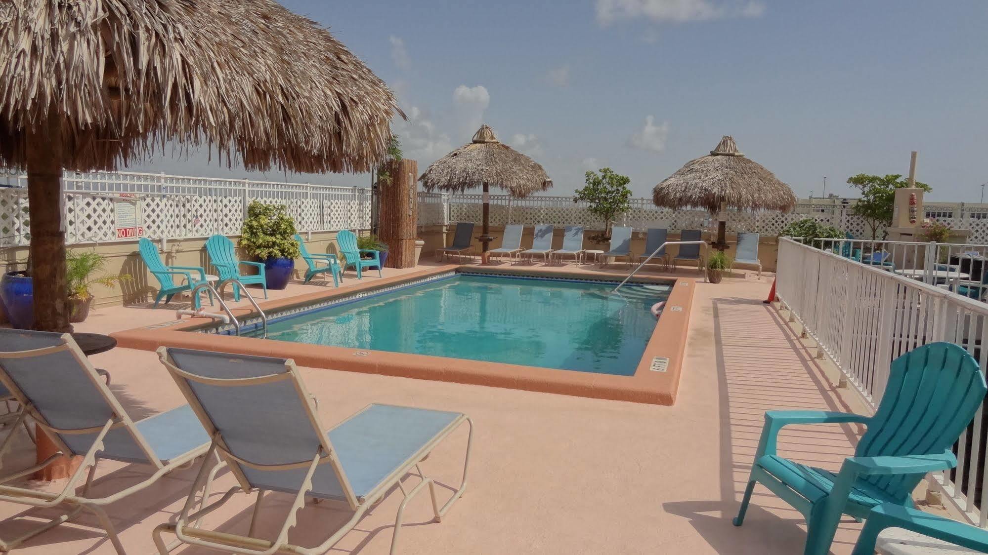 Rooftop Resort - Clothing Optional - Adult Only Hollywood Exterior foto